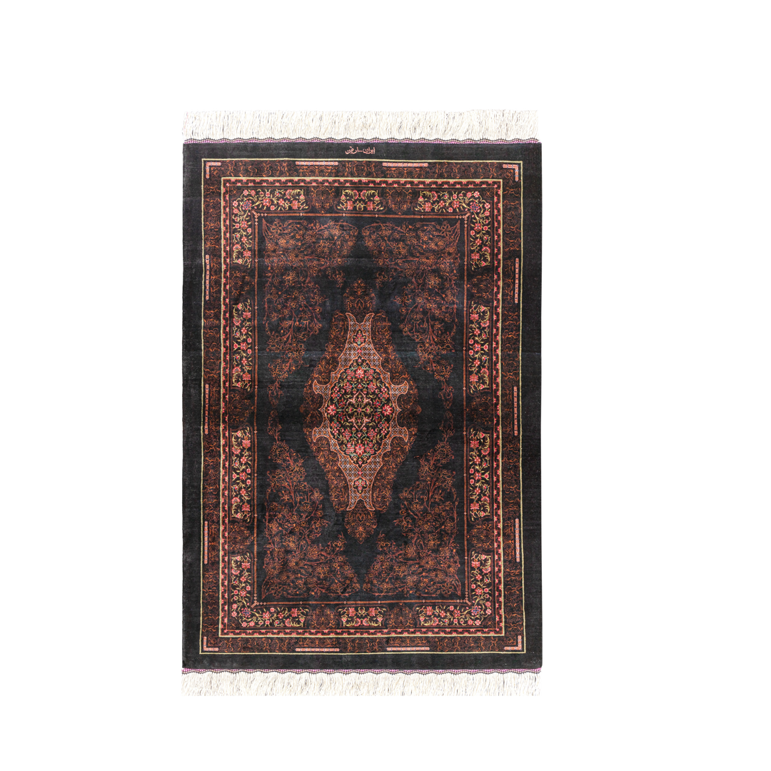 Panel Medallion Persian handmade rug
