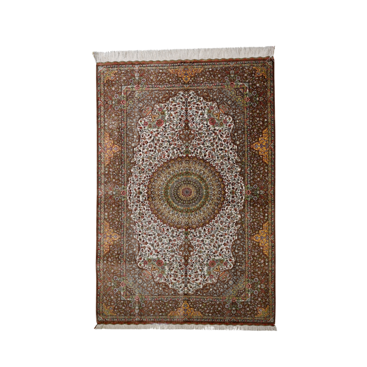 Medallion Persian handmade rug