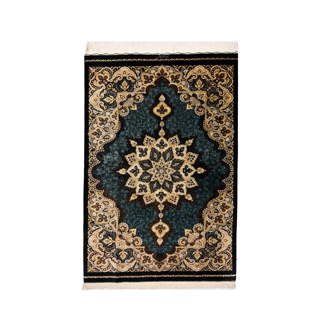 Medallion Persian handmade rug