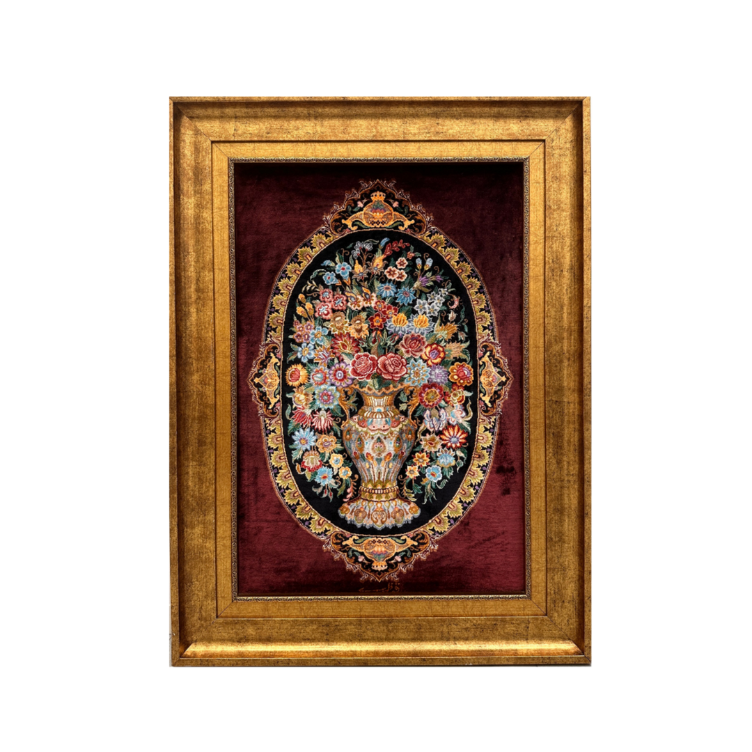 Medallion Persian handmade rug