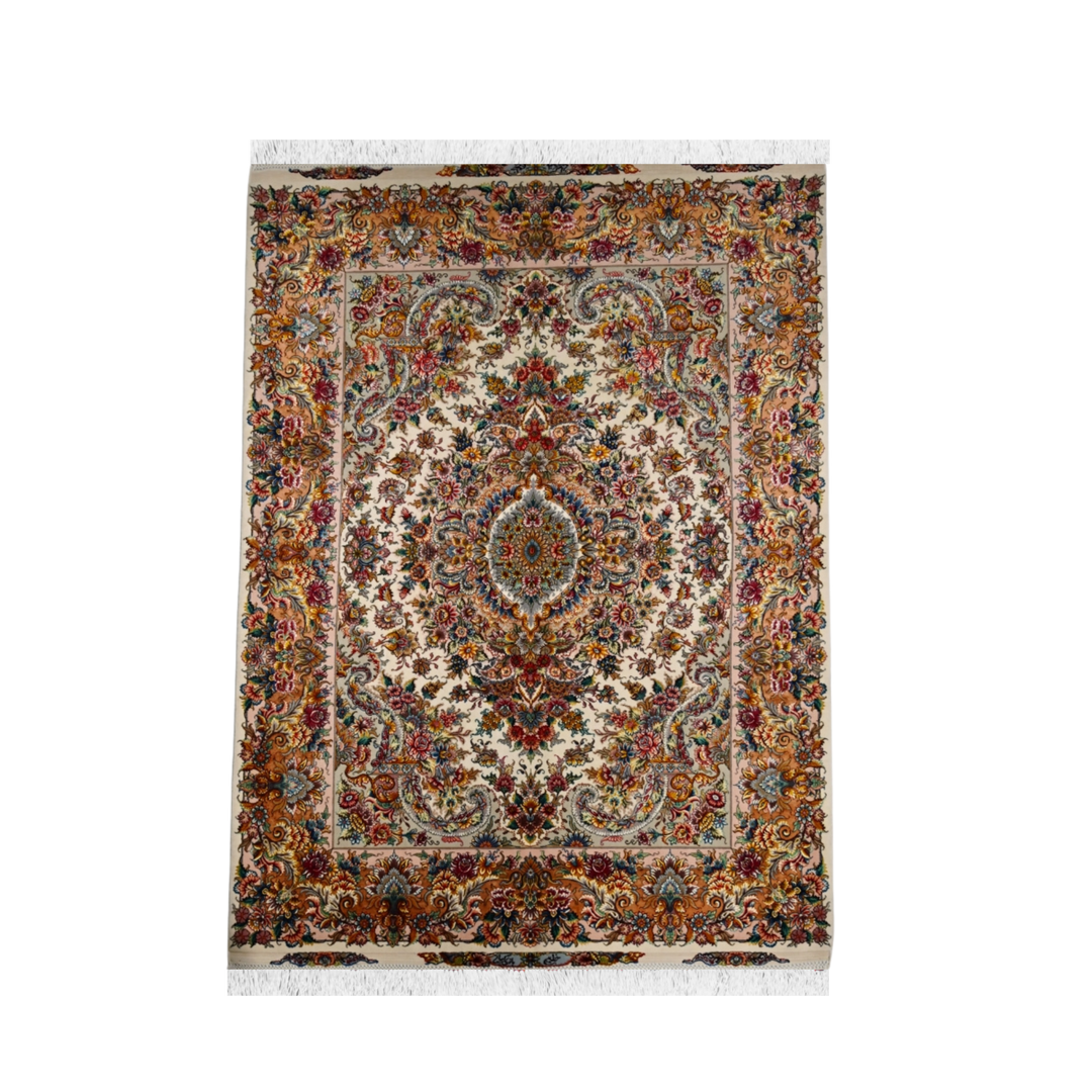 Medallion Persian handmade rug