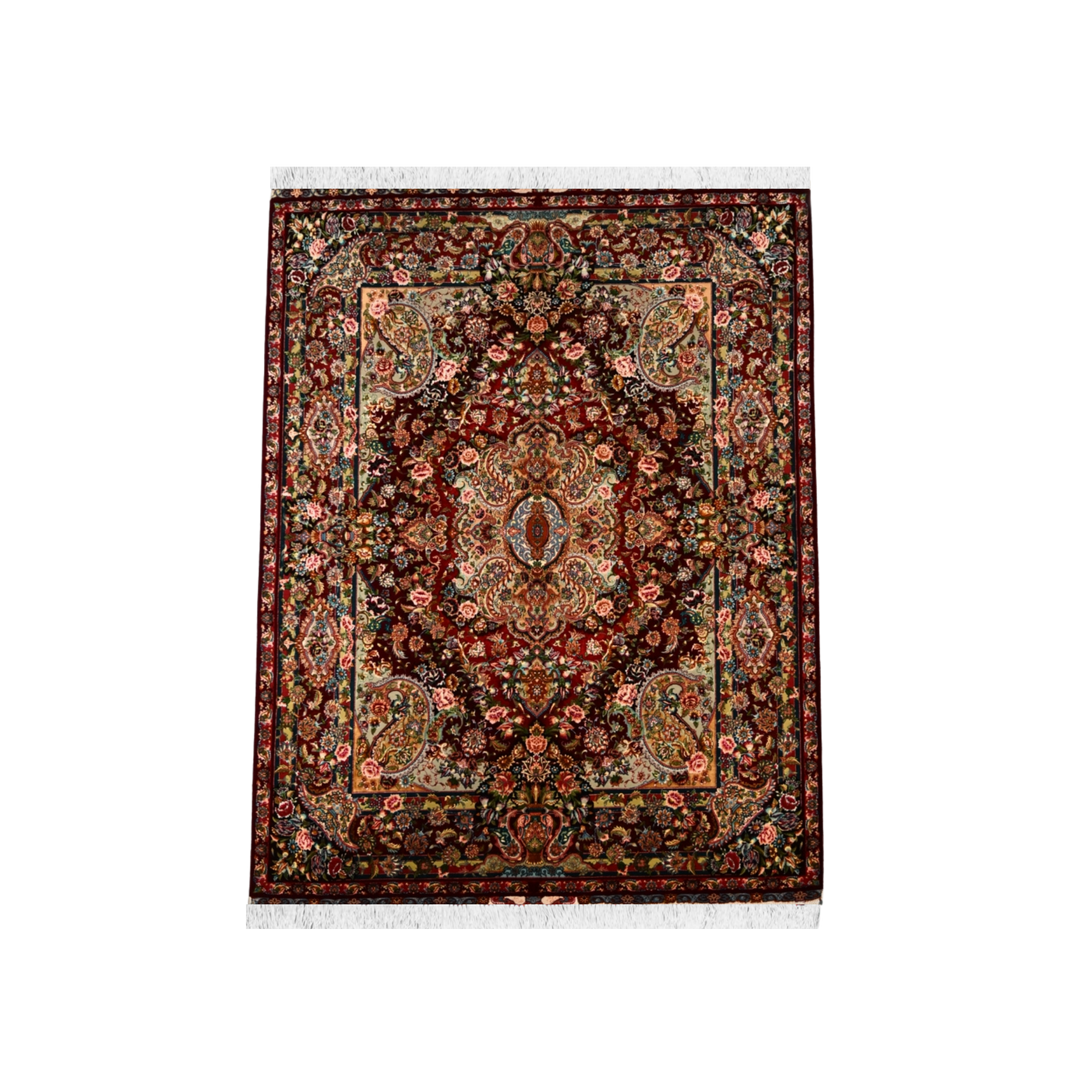 Medallion Persian handmade rug