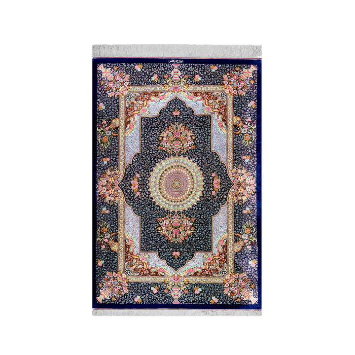 Medallion Persian handmade rug