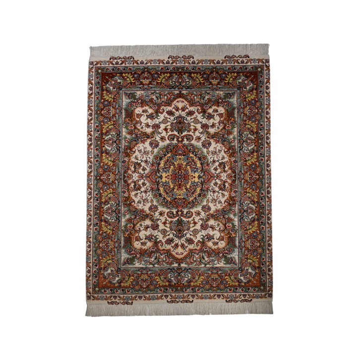 Medallion Persian handmade rug