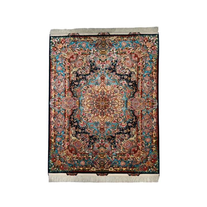 Medallion Persian handmade rug