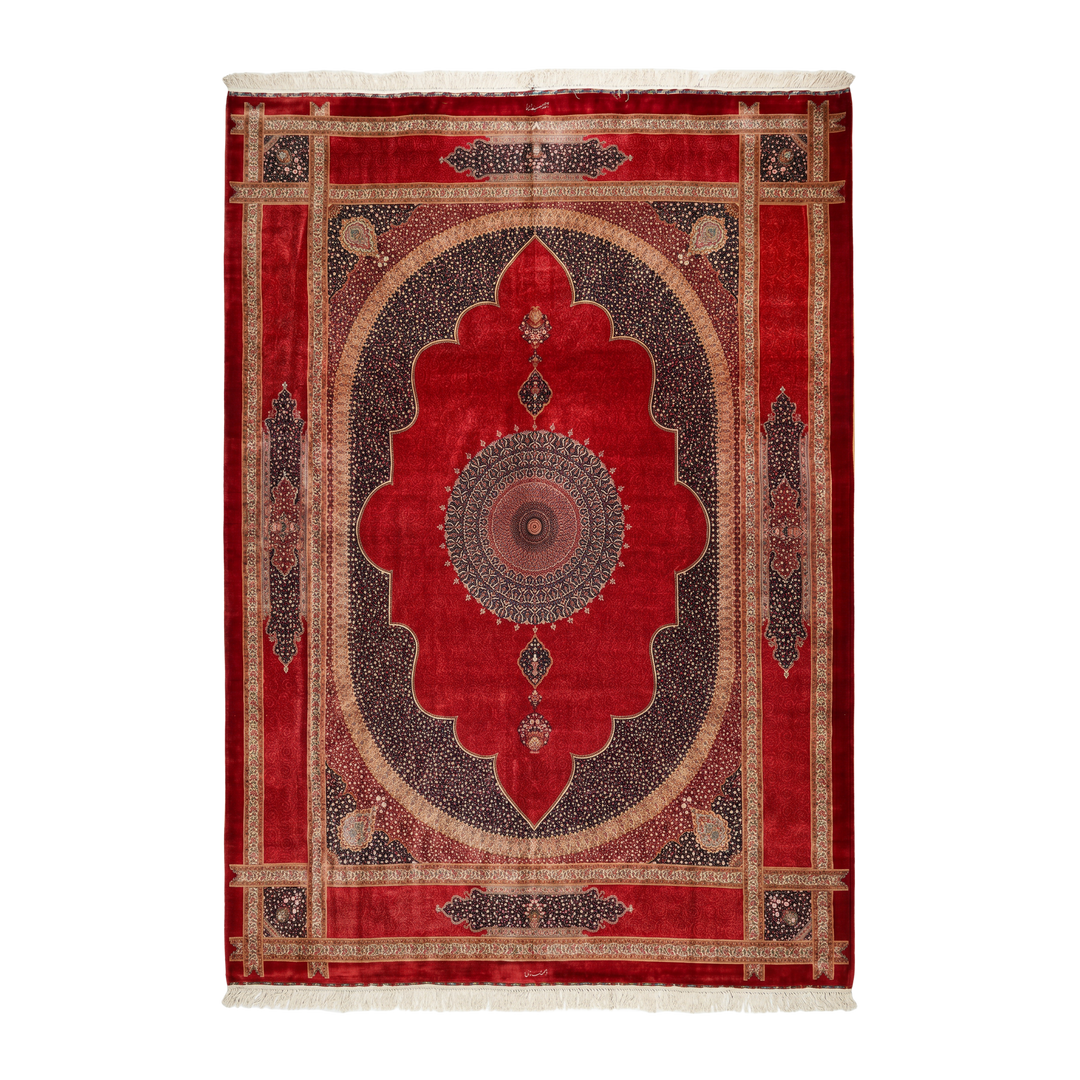 Vase Medallion Persian handmade silk rug in Red, 400 × 300 cm