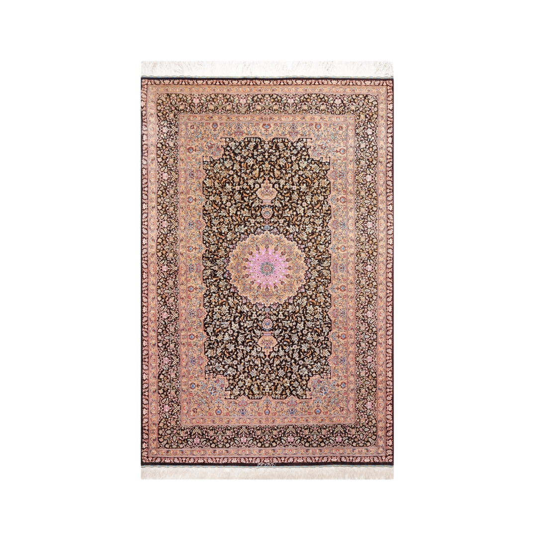 Medallion Persian handmade rug