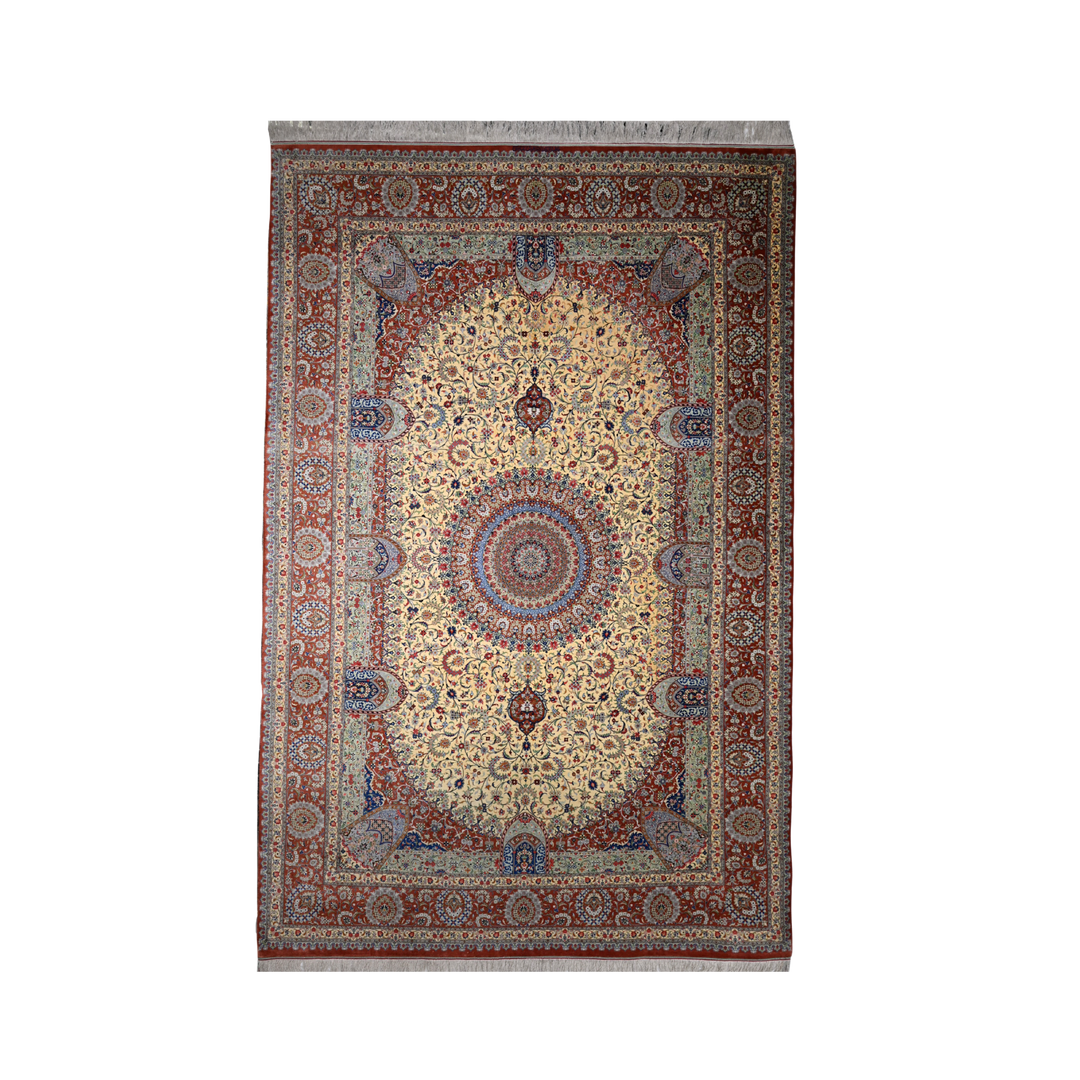 Central Medallion Persian handmade silk rug in Peach, 302 × 198 cm