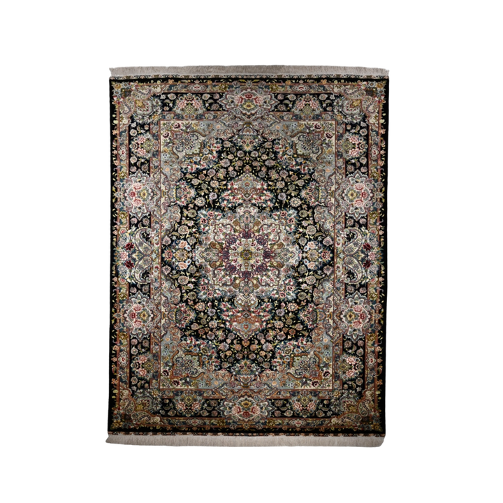 Medallion Persian handmade rug