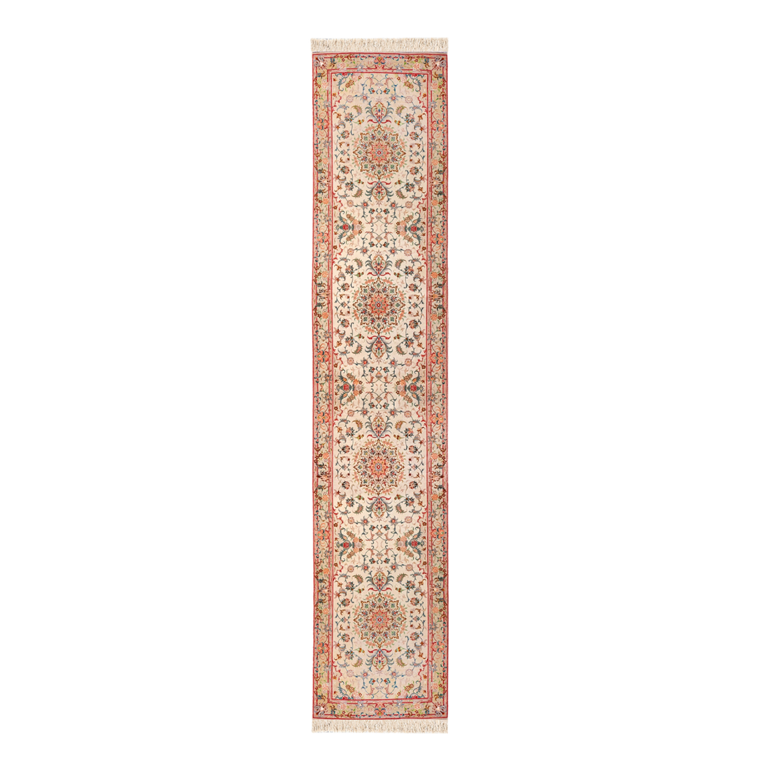 Medallion Persian handmade wool and silk rug in Beige, 411 × 83 cm