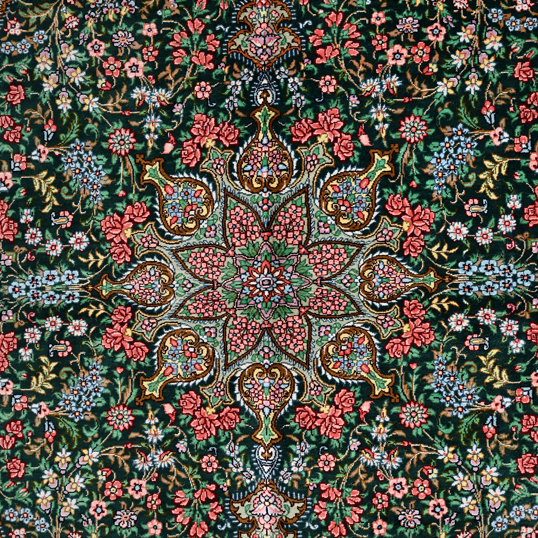 Central Medallion Persian handmade silk rug in Green, 119 × 78 cm