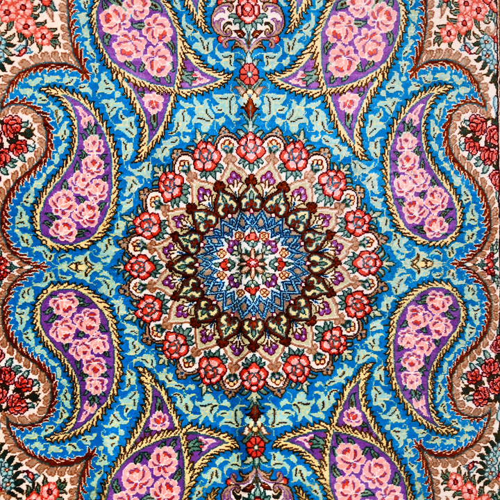 Medallion Persian handmade rug