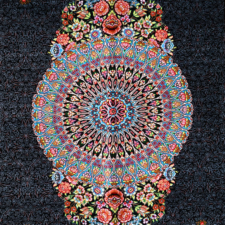 Medallion Persian handmade rug