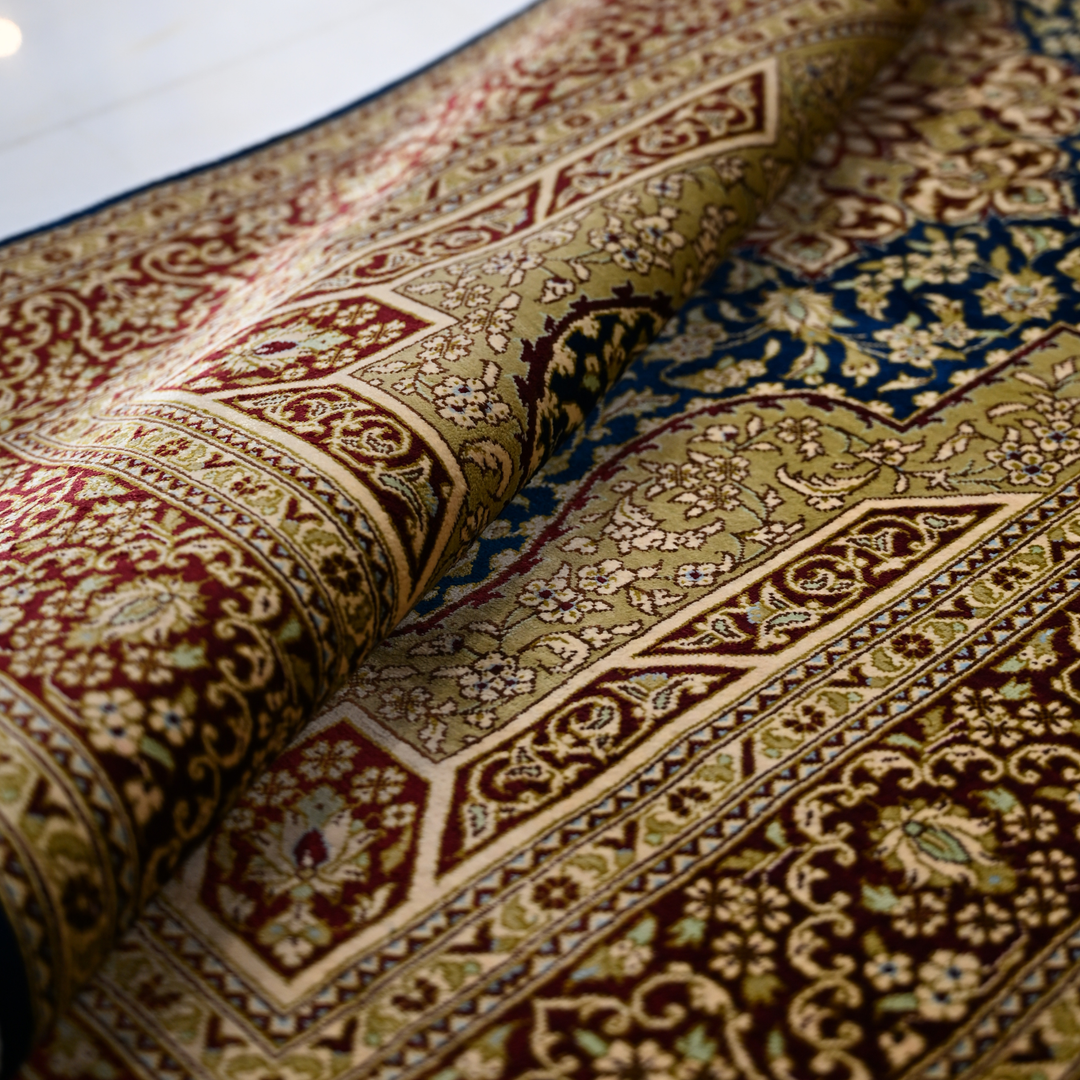 Prayer Persian handmade silk rug in Blue, 119 × 80 cm