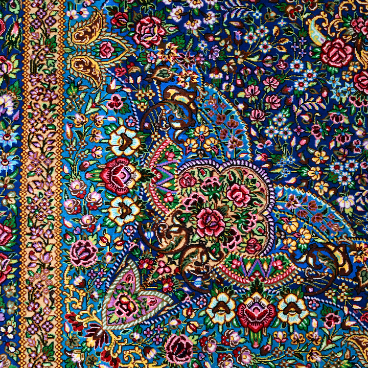 Medallion Persian handmade silk rug in Blue, 151 × 103 cm