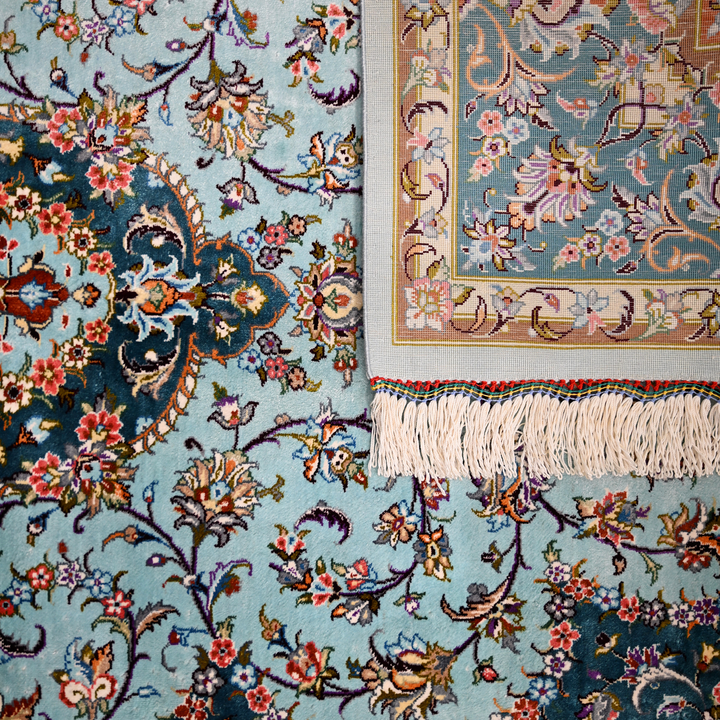 Central Medallion Persian handmade silk rug in Light Blue, 155 × 101 cm