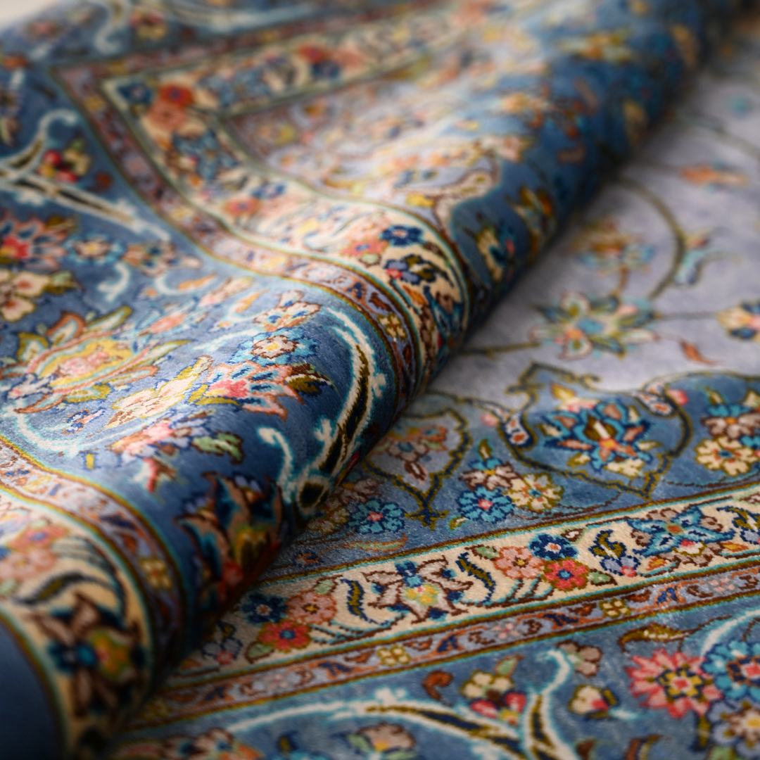 Floral Medallion Persian handmade rug