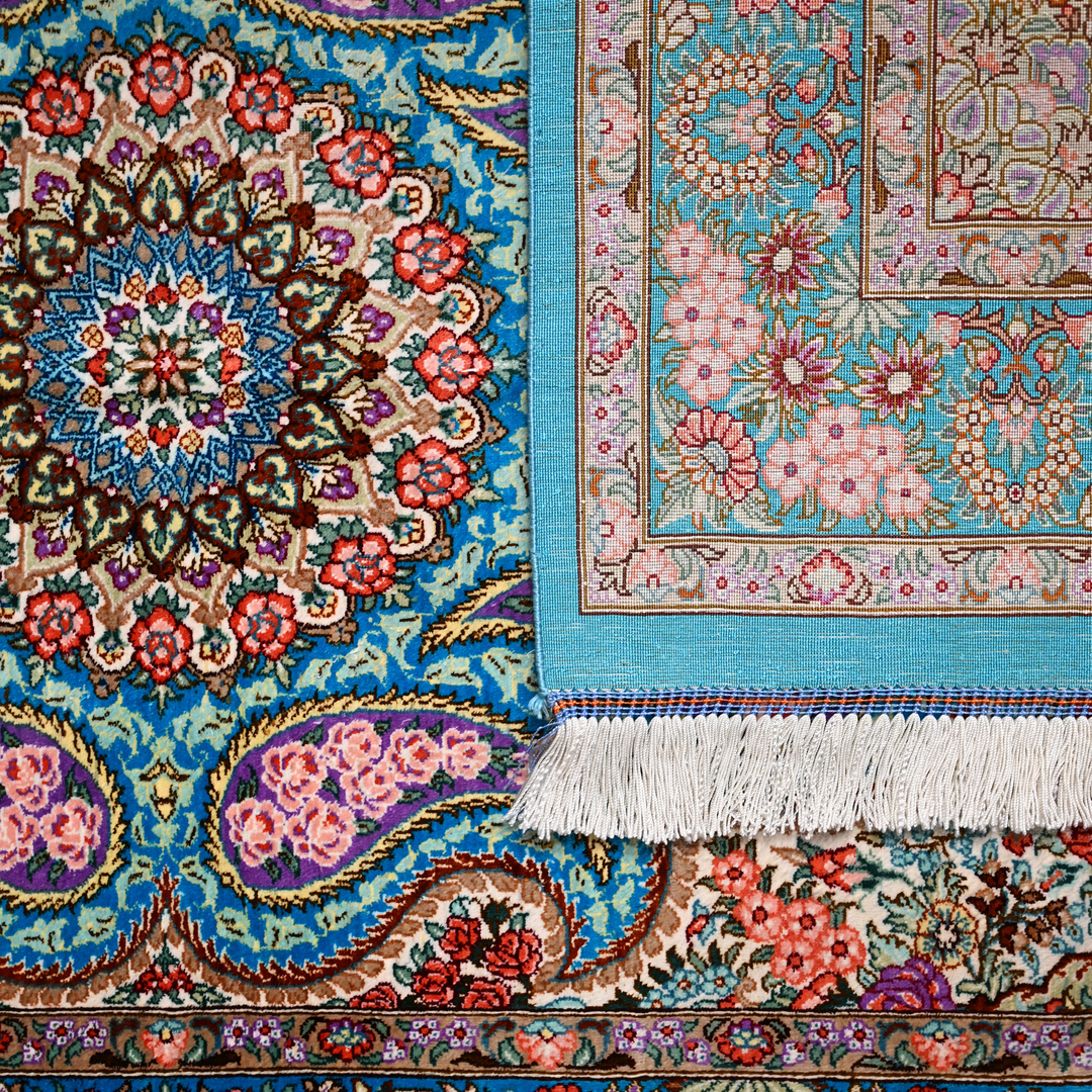 Medallion Persian handmade rug