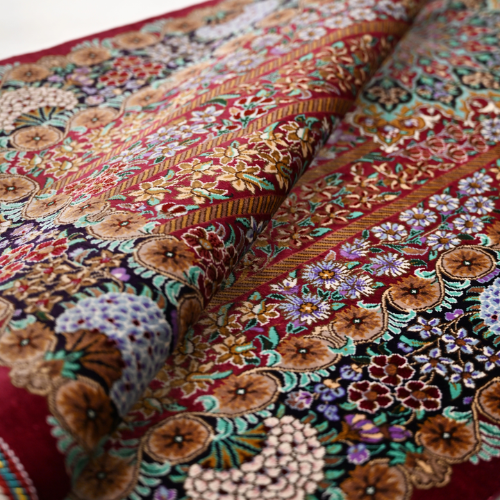 Central Medallion Persian handmade rug