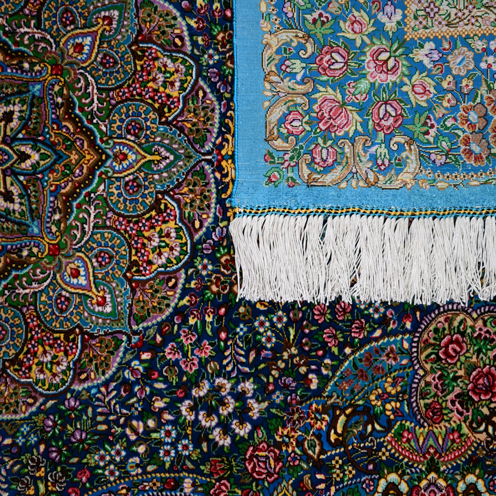 Medallion Persian handmade silk rug in Blue, 151 × 103 cm